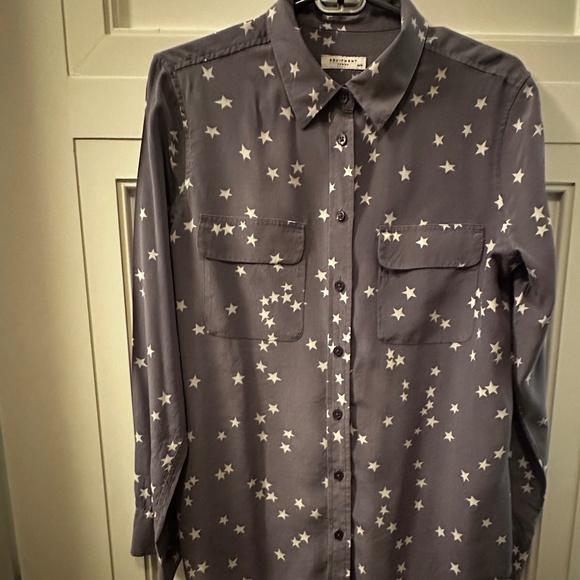 Equipment Femme Star Print Silk Button Down Shirt Size M - Picture 1 of 5
